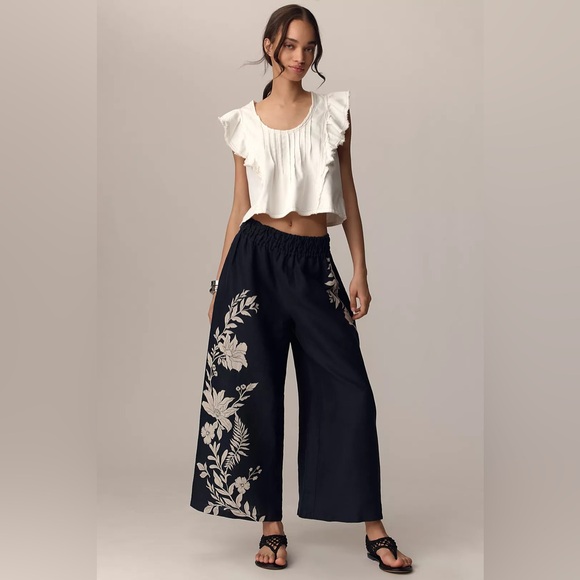 Anthropologie Pants - Anthroplogie The Somerset Pull-on Trousers: Printed Linen Edition